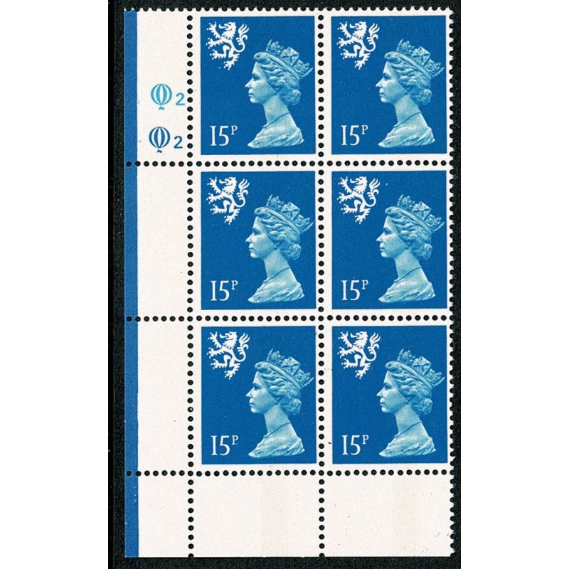 Scotland. 15p Bright blue FCP/PVA  CBar.  Plate Q2 Q2.  Perf 14¾ x 14 Cyl. Block of 6.