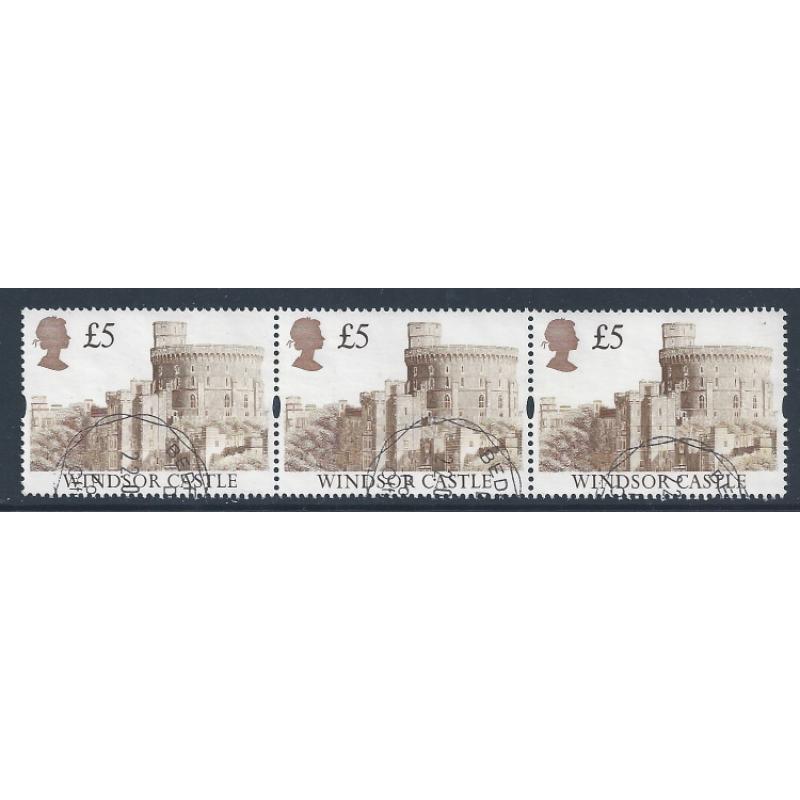 1992 £5 Castle High Value. Superb used strip of three. SG 1614
