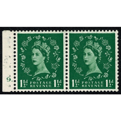 SB61. 1½d green Tudor Crown Wmk Upright. Perf E. Cylinder 9 dot with listed variety. SB61a