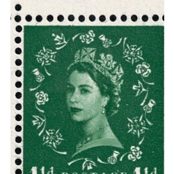 1962 1½d green. Watermark Multiple Crowns. Whiter paper. Variety "Daffodil flaw" SG Spec. S29h